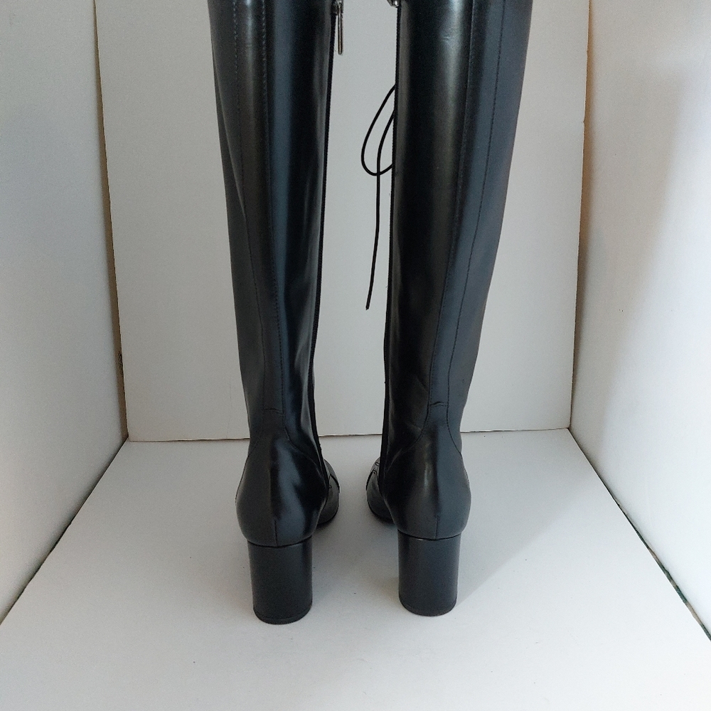 Boots - Picture 3 of 4